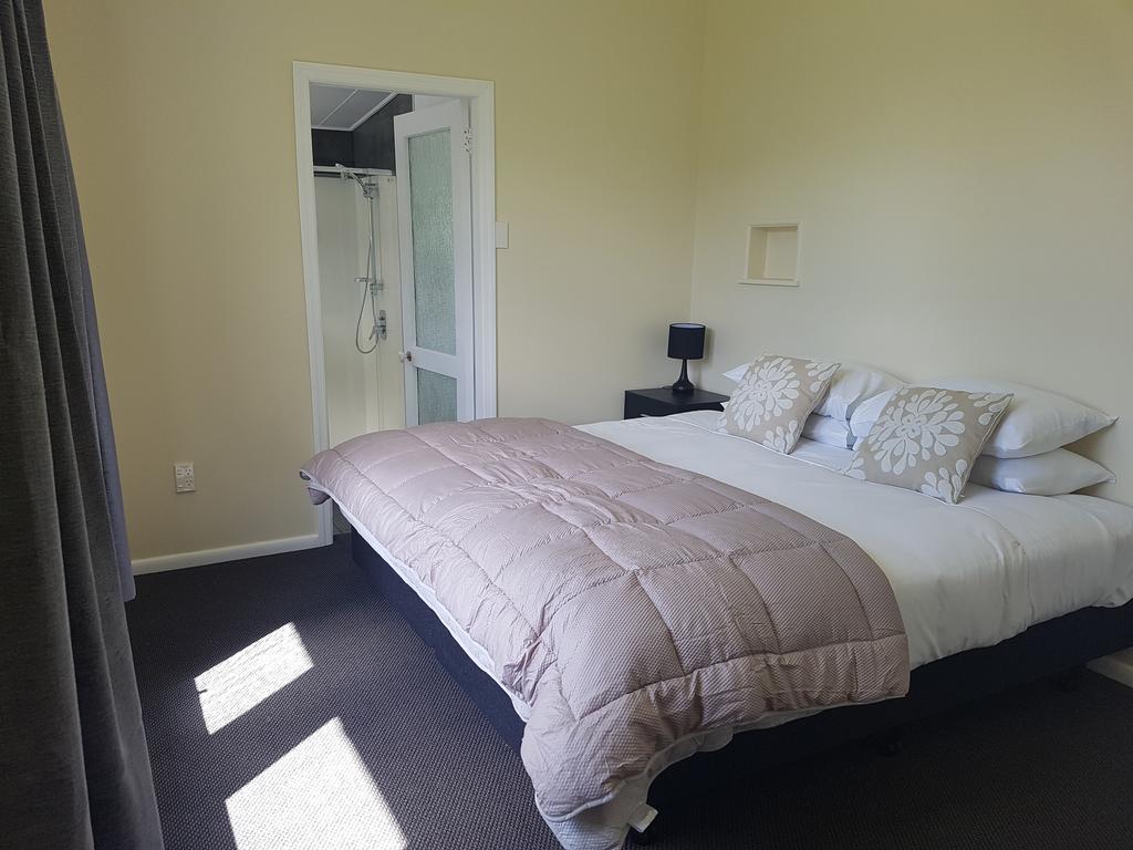 The Farmhouse - Taupo Kinloch Exterior foto