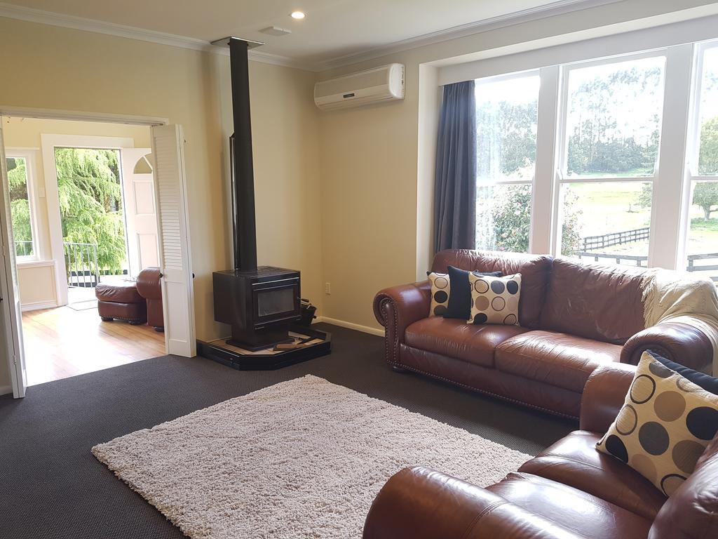 The Farmhouse - Taupo Kinloch Exterior foto